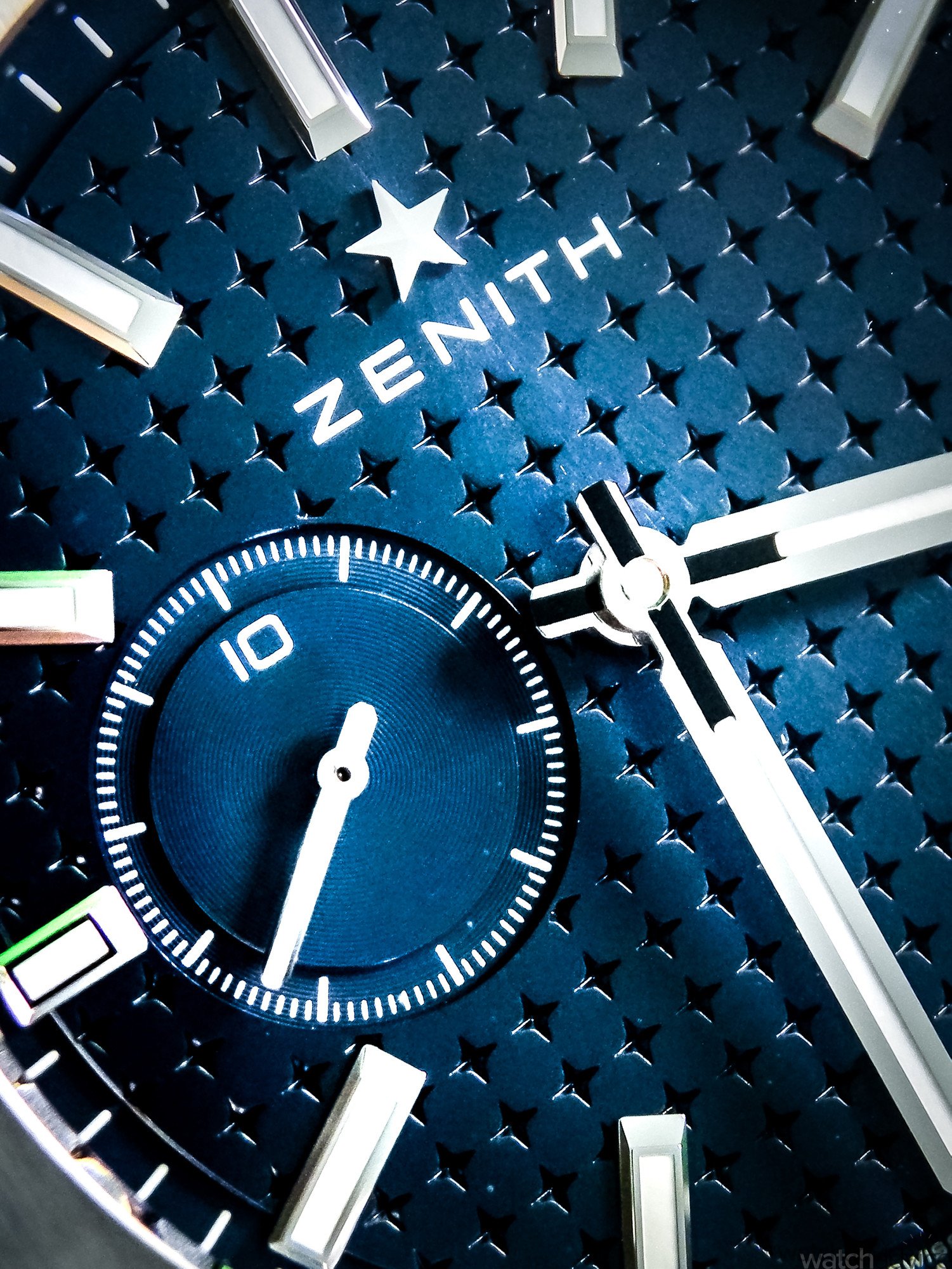 ZENITH Unveils Exclusive DEFY Skyline Boutique Editions for Summer Sea